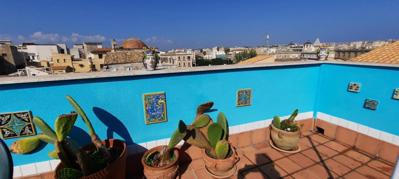 La Terrazza Di Apollo Al Centro Di Ortigia Apartment Syracuse Exterior foto